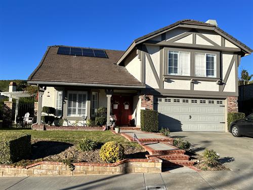 Beautiful 4×3 Single Family Home