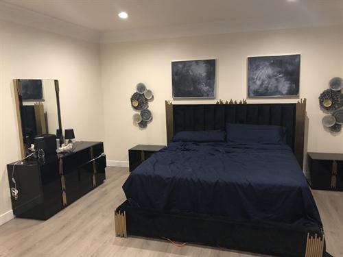 Modern 2 story pool home, newly remodeled, very luxurious Modern 2 story pool home, newly remodeled, very luxurious