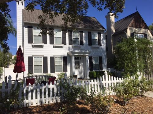Valencia-Bridgeport Home