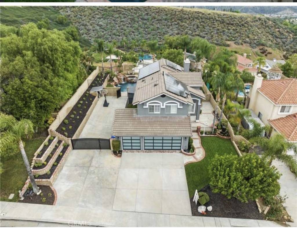 Whole view of property